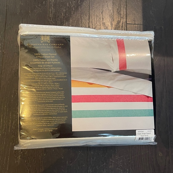 NEW RARE Hudson's Bay Company Stripes 100% Cotton Flannel 4 pc Sheet Set KING - Picture 1 of 5